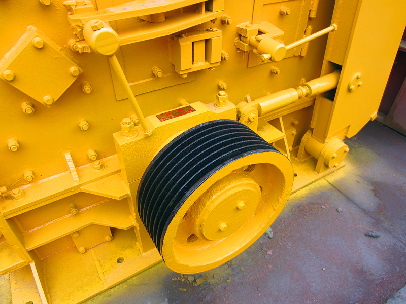 頁巖破碎設(shè)備 頁巖破碎設(shè)備