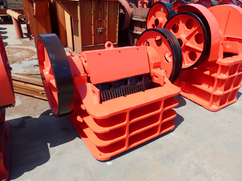 顎式破碎機(jī)